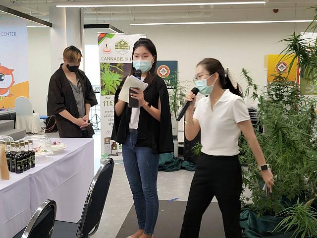 LINE ALBUM 61164 ๒๑๑๑๐๘ 65