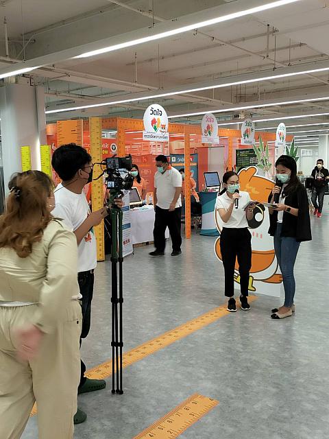 LINE ALBUM 61164 ๒๑๑๑๐๘ 74