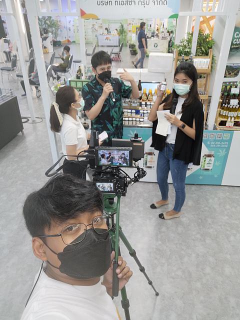 LINE ALBUM 61164 ๒๑๑๑๐๘ 91