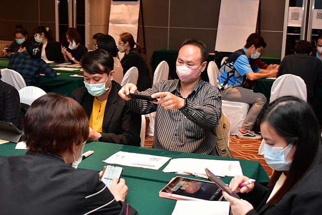 LINE ALBUM 21-10-2565 ๒๒๑๐๒๕ 43