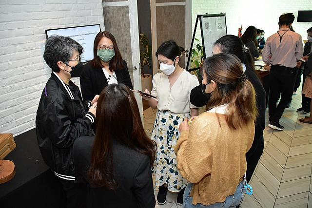 LINE ALBUM 1-2 กพ 66 ๒๓๐๒๐๖ 142