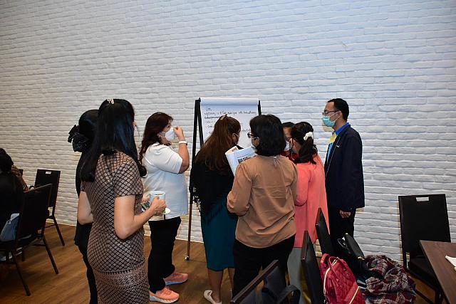 LINE ALBUM 1-2 กพ 66 ๒๓๐๒๐๖ 204