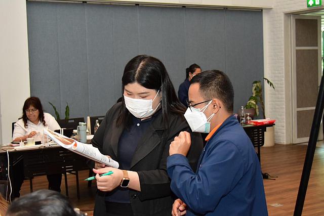 LINE ALBUM 1-2 กพ 66 ๒๓๐๒๐๖ 77